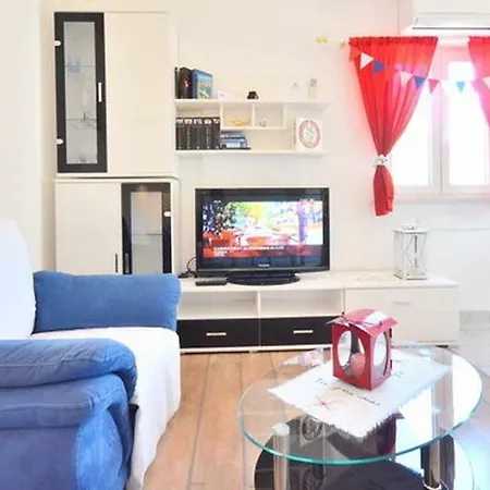 Apartments Residence Sunce Supetar - Cozy Base To Stay And Explore Island Brac Free Parking Exterior photo