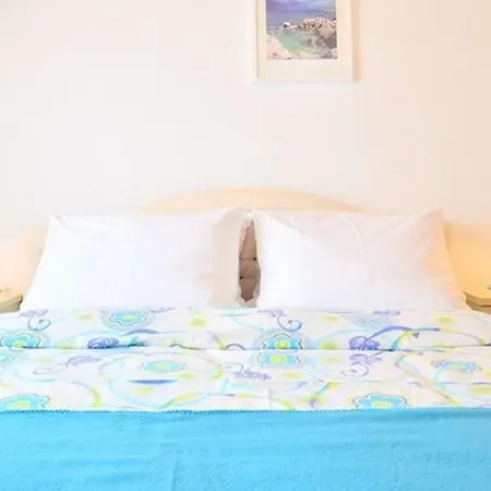 Apartments Residence Sunce Supetar - Cozy Base To Stay And Explore Island Brac Free Parking Exterior photo