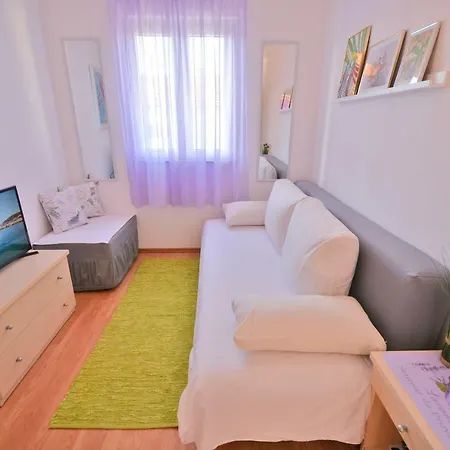 Apartments Residence Sunce Supetar - Cozy Base To Stay And Explore Island Brac Free Parking Exterior photo