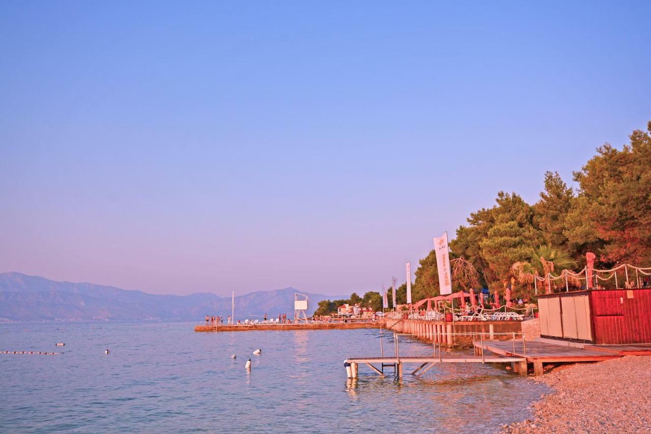 Sunce - Cozy Base To And Explore Island Brac Free Parking Apartment