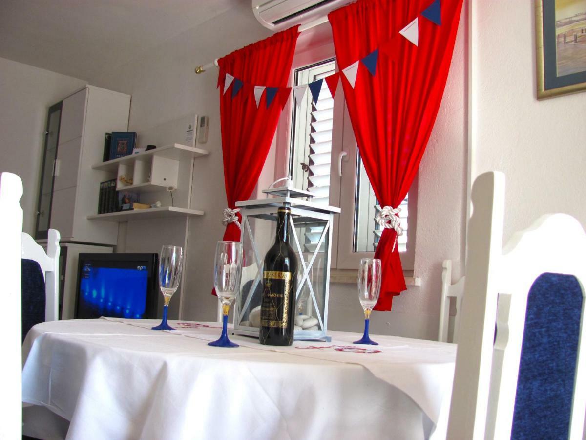 Apartment Sunce - Cozy Base To And Explore Island Brac Free Parking Supetar